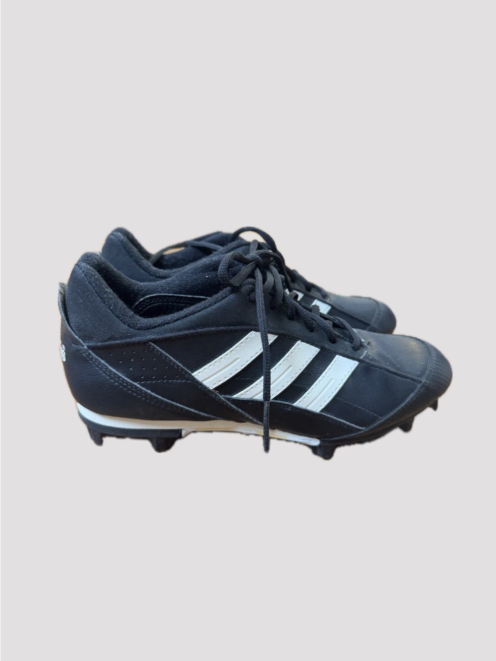 Adidas New Men’s Black and White Athletic Baseball Cleats